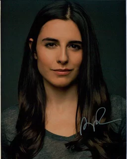Marianne Rendon autograph