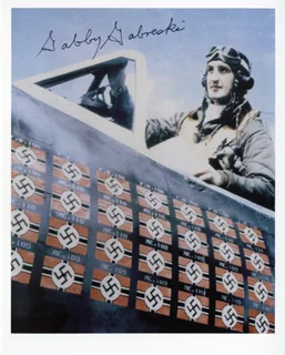 Gabby Gabreski autograph