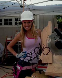 Paige Hemmis autograph