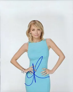 Nicole Richie autograph