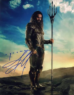 Jason Momoa autograph