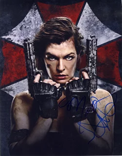Milla Jovovich autograph