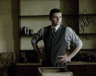 Michael Fox autograph