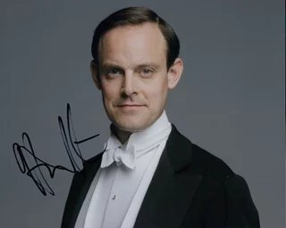 Harry Hadden-Paton autograph