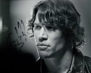 Sergio Peris-Mencheta autograph