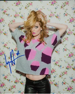Lydia Hearst autograph