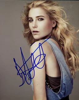 Dree Hemingway autograph