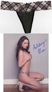 Ashleigh Rae autograph