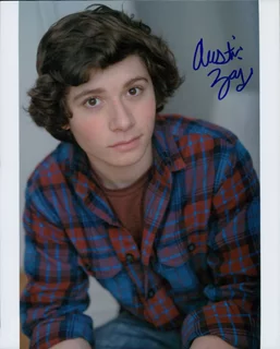 Austin Zajur autograph