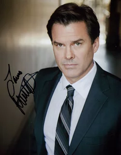 Laird Macintosh autograph