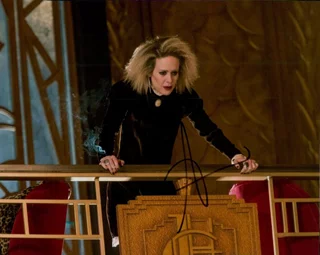 Sarah Paulson autograph