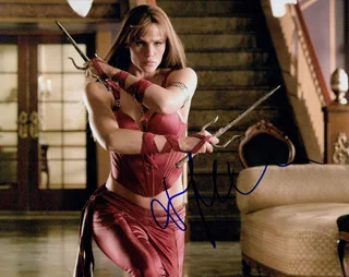 Jennifer Garner autograph