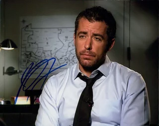 Jason Jones autograph