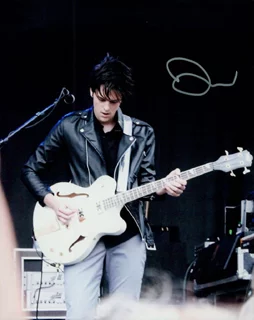 Dallon Weekes autograph
