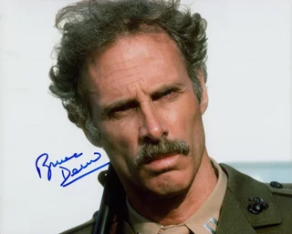 Bruce Dern autograph