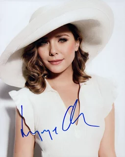 Elizabeth Olsen autograph