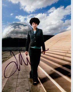 Jasika Nicole autograph