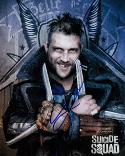 Jai Courtney autograph