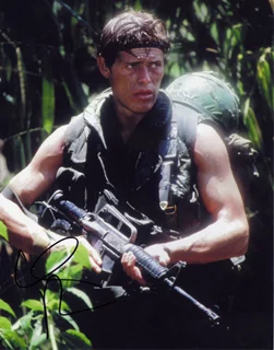 Willem DaFoe autograph