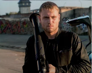 Max Riemelt autograph