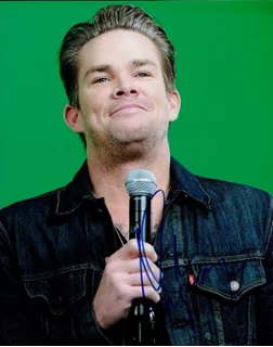 Mark McGrath autograph