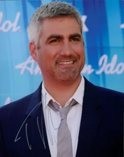 Taylor Hicks autograph