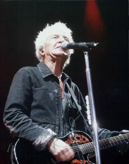 Kevin Cronin autograph