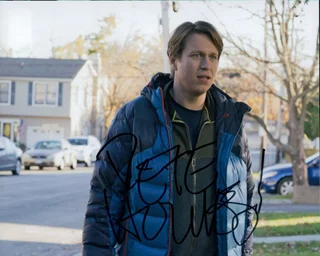 Pete Holmes autograph