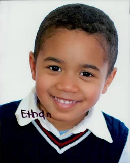 Ethan Hutchison autograph