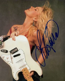 Lita Ford autograph