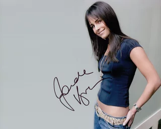 Jordana Brewster autograph
