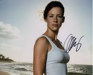 Evangeline Lilly autograph