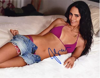 Jordana Brewster autograph