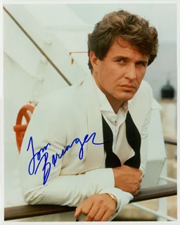 Tom Berenger autograph