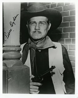 Pierce Lyden autograph