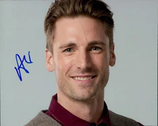 Andrew Walker autograph