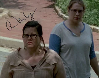 Ann Mahoney autograph