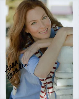 Anna Easteden autograph