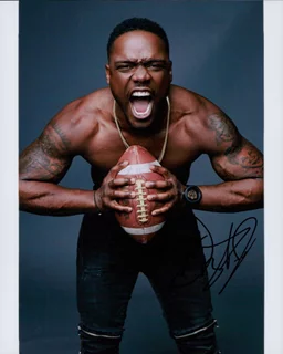 Greg Jr. Davis autograph