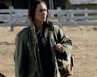 Zahn McClarnon autograph