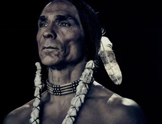 Zahn McClarnon autograph