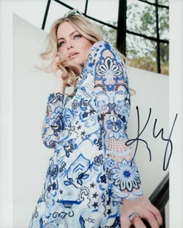 Kimberly Cozzens autograph