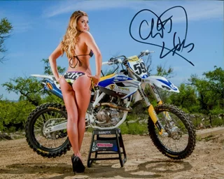 Chantel Zales autograph