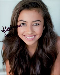 Stephanie Cood autograph