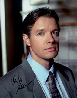 Kyle Secor autograph