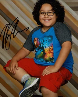 Nathan Arenas autograph