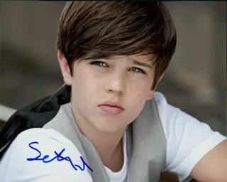 Seth Lee autograph