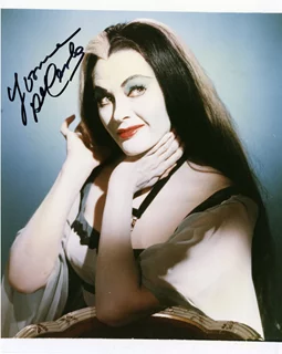 Yvonne DeCarlo autograph