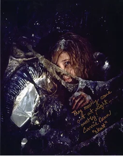 Carrie Henn autograph