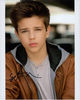 Seth Lee autograph